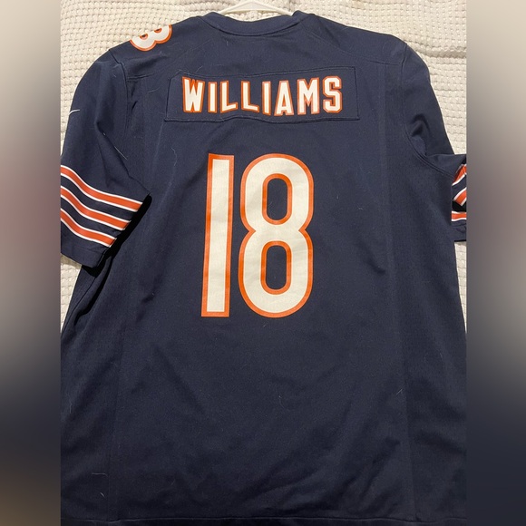 Caleb willliams game jersey - Picture 2 of 4